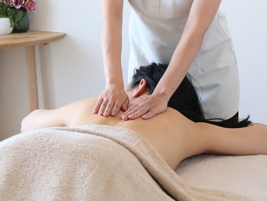 施術リンパマッサージ